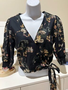 Floral Wrap Blouse - Black